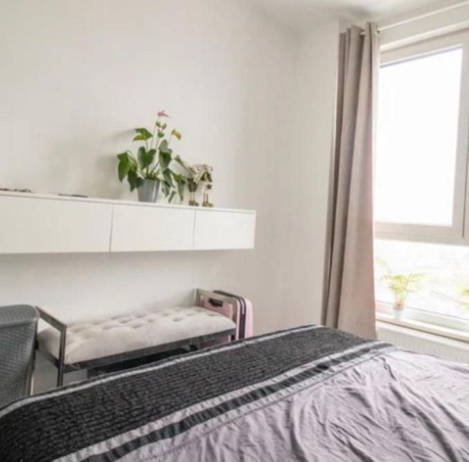 Super Apartment เอมปูเรียบราบา ภายนอก รูปภาพ